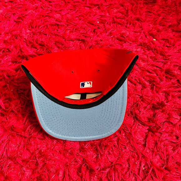 Hat - Picture 2 of 2